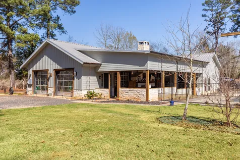 300 Stoddard Drive Nacogdoches TX 75965
