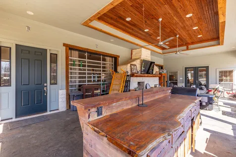 300 Stoddard Drive Nacogdoches TX 75965