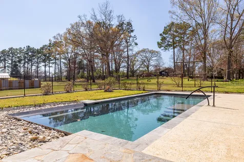 300 Stoddard Drive Nacogdoches TX 75965