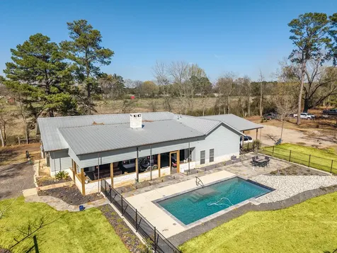 300 Stoddard Drive Nacogdoches TX 75965