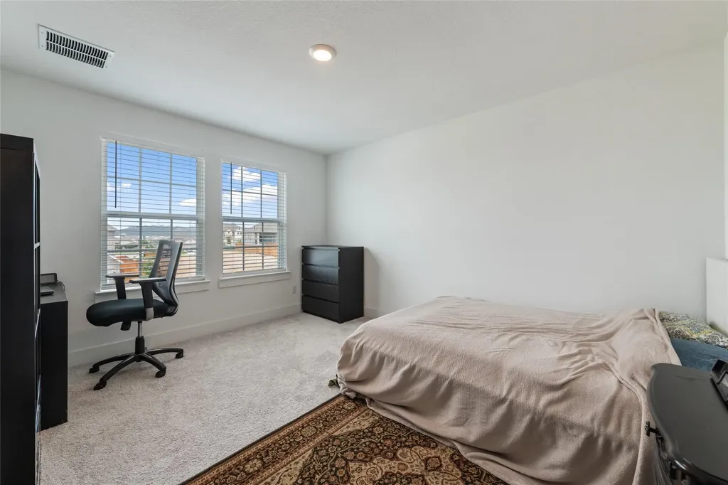 5708 Navajo Draw Drive Austin TX 78738