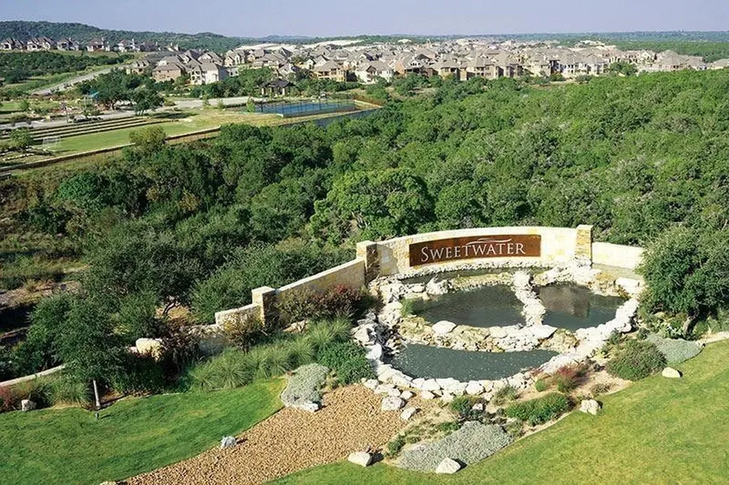 5708 Navajo Draw Drive Austin TX 78738