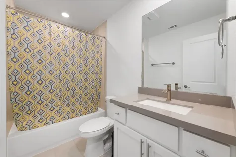 5708 Navajo Draw Drive Austin TX 78738