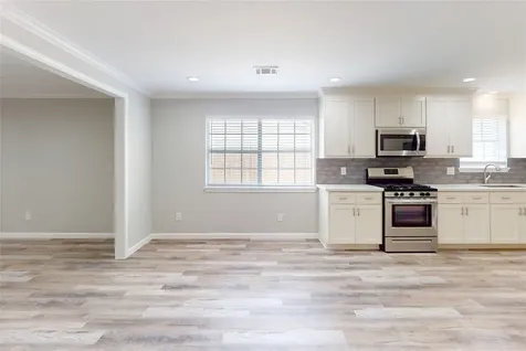 2206 Carriage Lane La Marque TX 77568