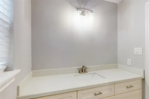2206 Carriage Lane La Marque TX 77568