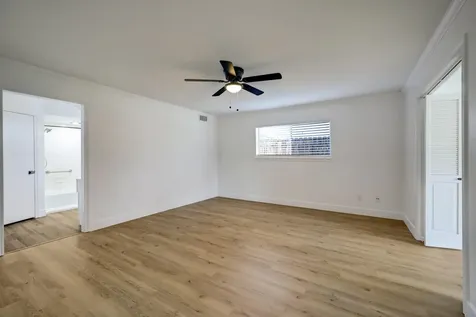 5714 Spanish Oak Drive Houston TX 77066