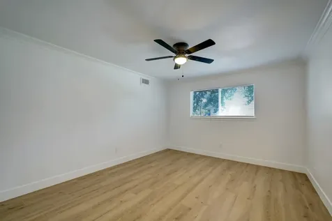 5714 Spanish Oak Drive Houston TX 77066