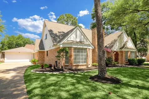 5714 Spanish Oak Drive Houston TX 77066