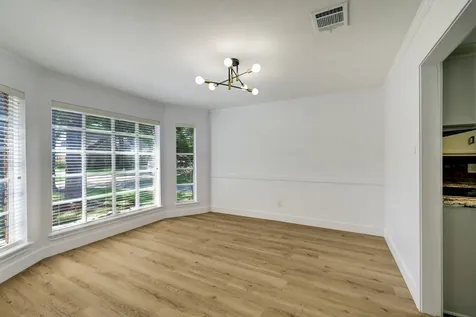 5714 Spanish Oak Drive Houston TX 77066