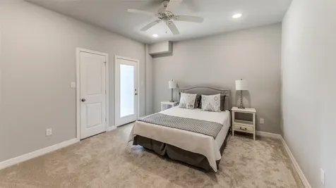 605 W 24th Street Houston TX 77008