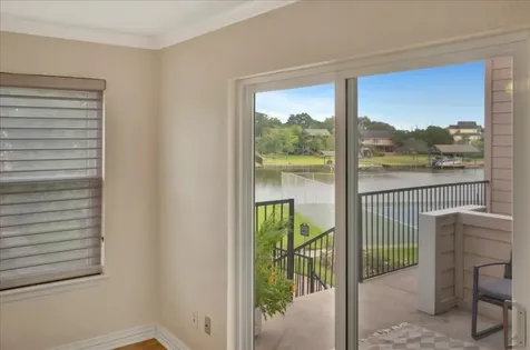 1907 Glencove Drive Seabrook TX 77586