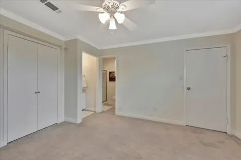 1907 Glencove Drive Seabrook TX 77586