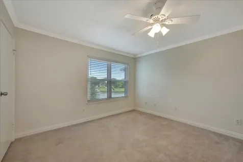 1907 Glencove Drive Seabrook TX 77586