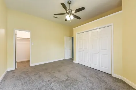 911 Woodfern Glen Lane Pearland TX 77584