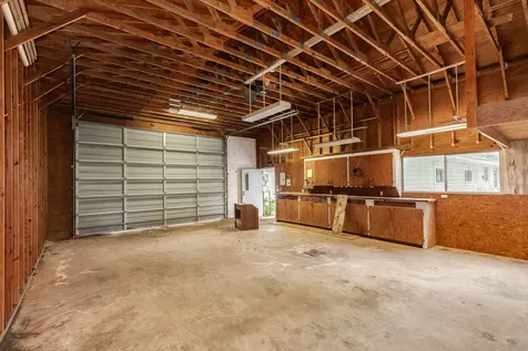 113 Cypress Street Lake Jackson TX 77566