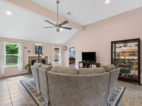 605 Pelican Street Magnolia TX 77355