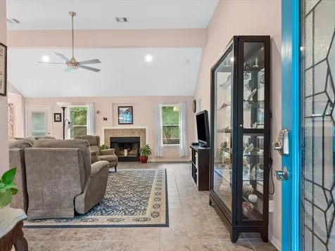 605 Pelican Street Magnolia TX 77355