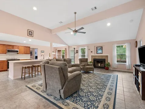 605 Pelican Street Magnolia TX 77355