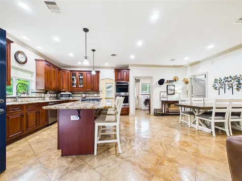 13400 Mount Vernon Street Santa Fe TX 77510