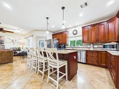 13400 Mount Vernon Street Santa Fe TX 77510
