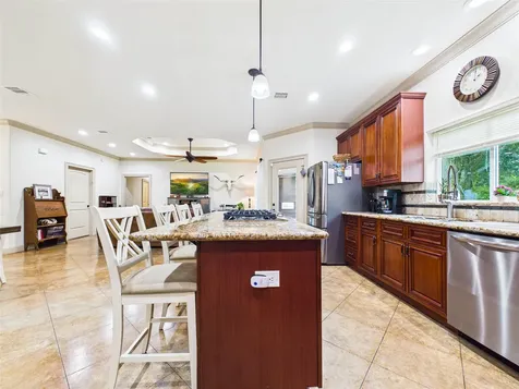 13400 Mount Vernon Street Santa Fe TX 77510