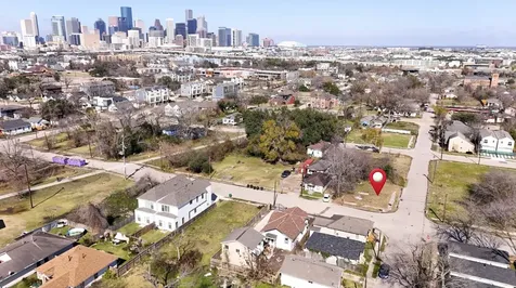 2712, 2714 & 2716 Nettleton Street Houston TX 77004