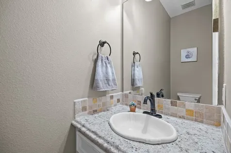 7902 S Redfish Drive Hitchcock TX 77563