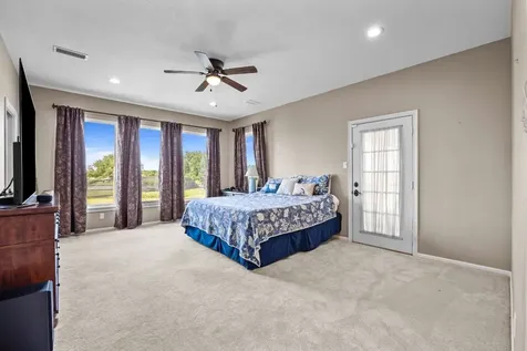 7902 S Redfish Drive Hitchcock TX 77563