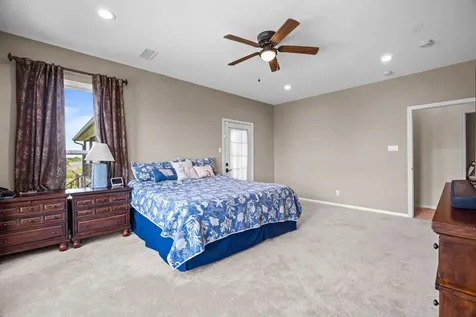 7902 S Redfish Drive Hitchcock TX 77563