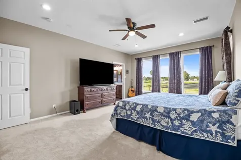 7902 S Redfish Drive Hitchcock TX 77563
