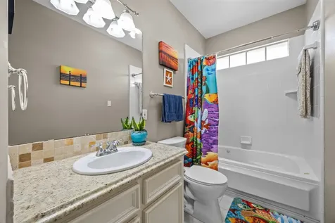 7902 S Redfish Drive Hitchcock TX 77563