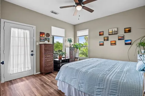 7902 S Redfish Drive Hitchcock TX 77563