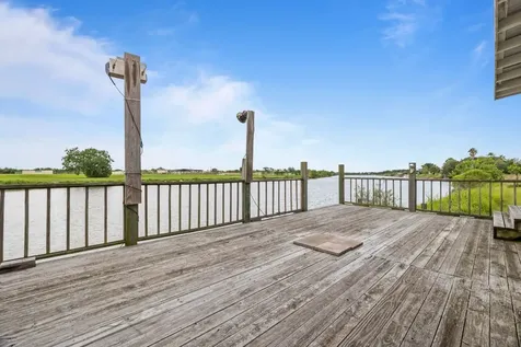7902 S Redfish Drive Hitchcock TX 77563