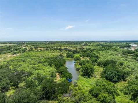 49.57 Ac Main Street Brady TX 78625