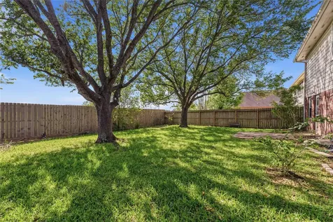 3111 Glenwood Drive Pearland TX 77584