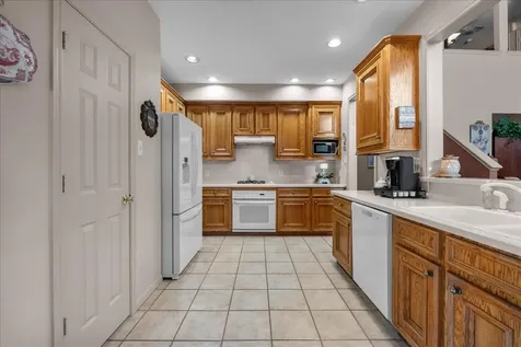 2601 S Broadway Street 71 La Porte TX 77571