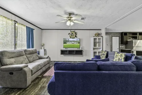 180 Raven Livingston TX 77351