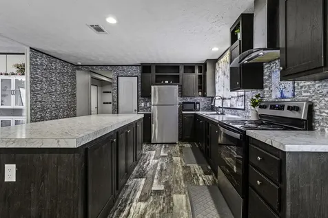 180 Raven Livingston TX 77351