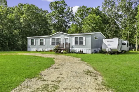 180 Raven Livingston TX 77351
