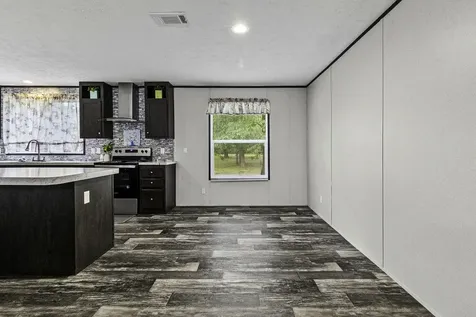 180 Raven Livingston TX 77351