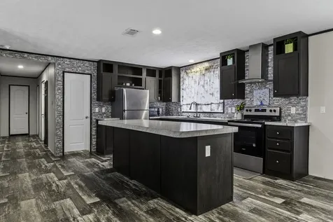180 Raven Livingston TX 77351
