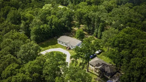 180 Raven Livingston TX 77351