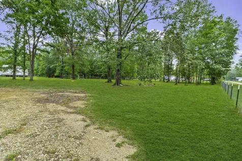 180 Raven Livingston TX 77351