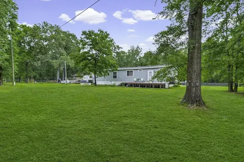 180 Raven Livingston TX 77351