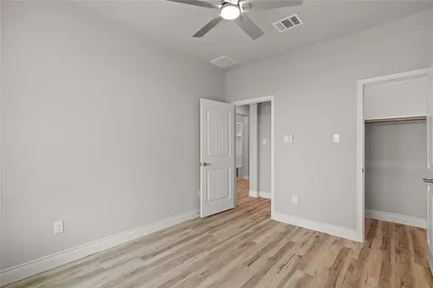 5206 Brigantine Cay Court Texas City TX 77590