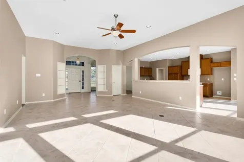 5201 Penny Road Cleveland TX 77328