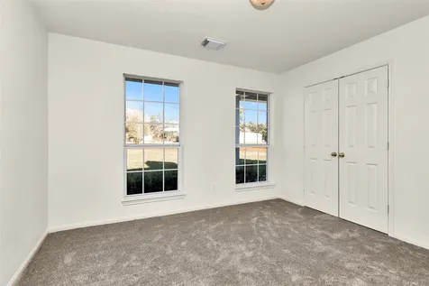 5201 Penny Road Cleveland TX 77328
