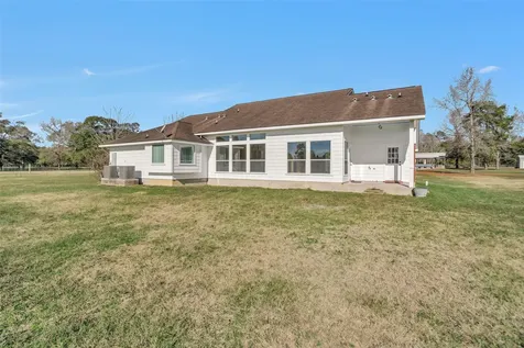 5201 Penny Road Cleveland TX 77328