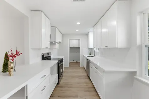 9326 Meadowbriar Lane Houston TX 77063