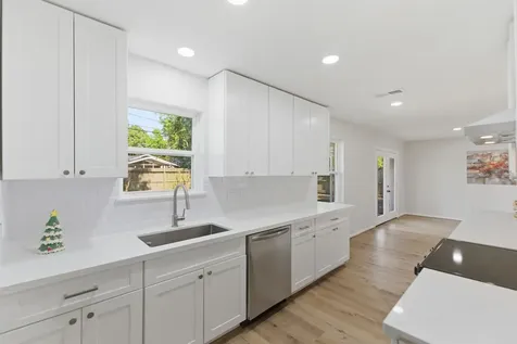 9326 Meadowbriar Lane Houston TX 77063